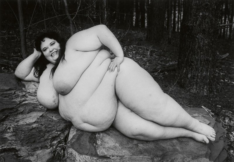 Very thick naked women