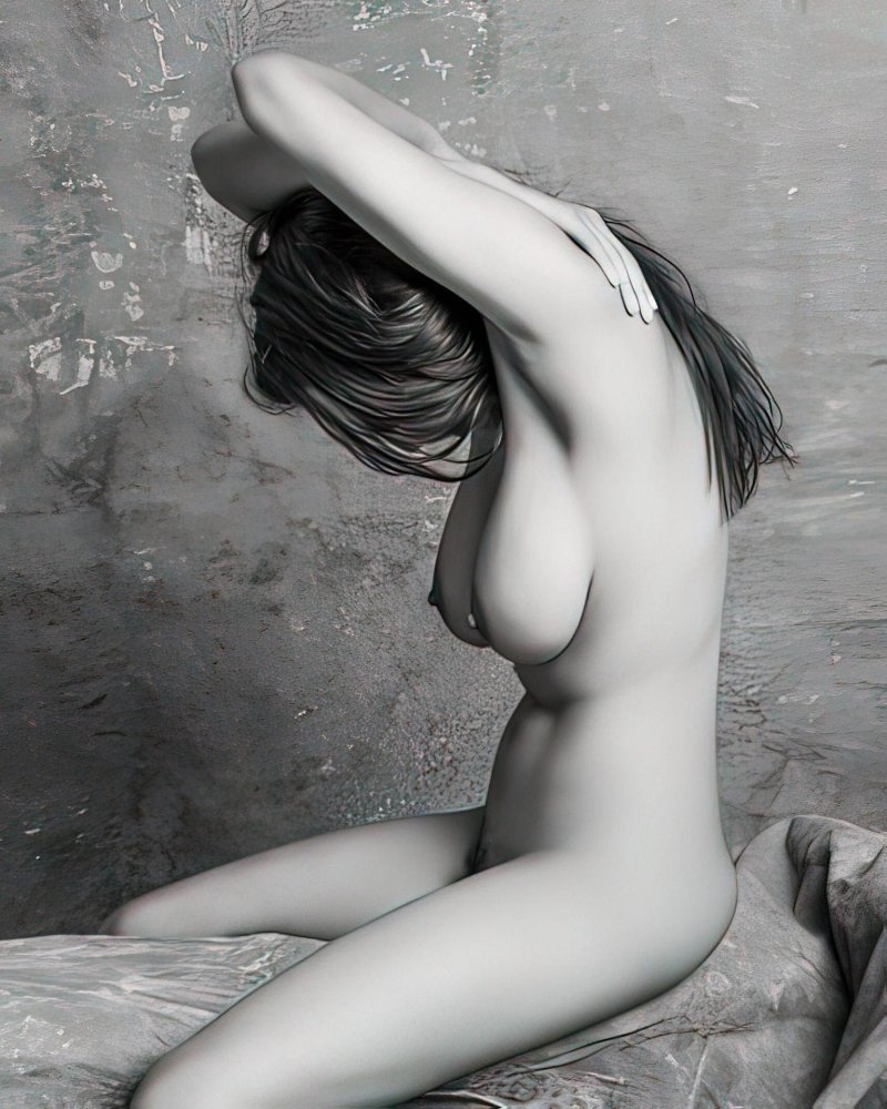 Women in the style of nude
