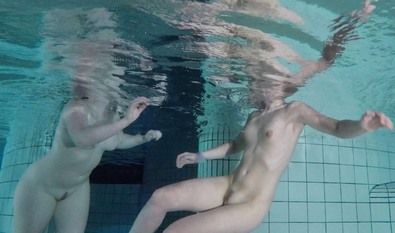 Peeping in the pool