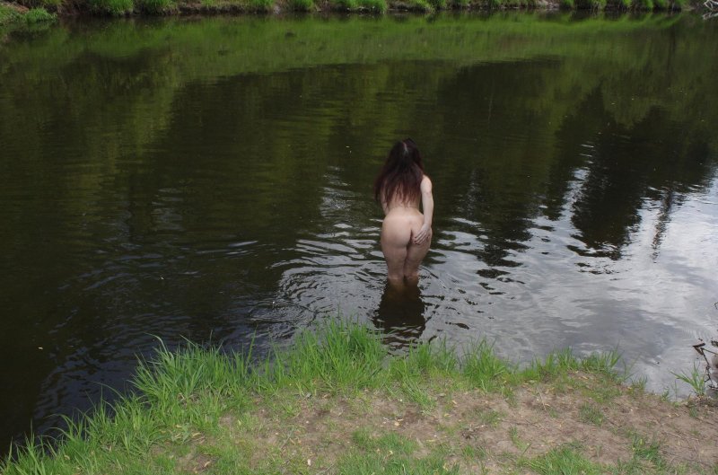 Naked girls on the river