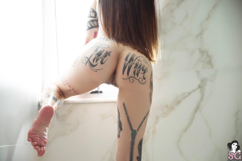 Jacqueline faccio