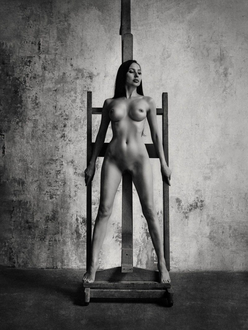Gene Oryx Gnatkovskaya Julia Nude