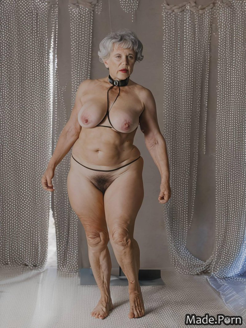 Beautiful naked women for