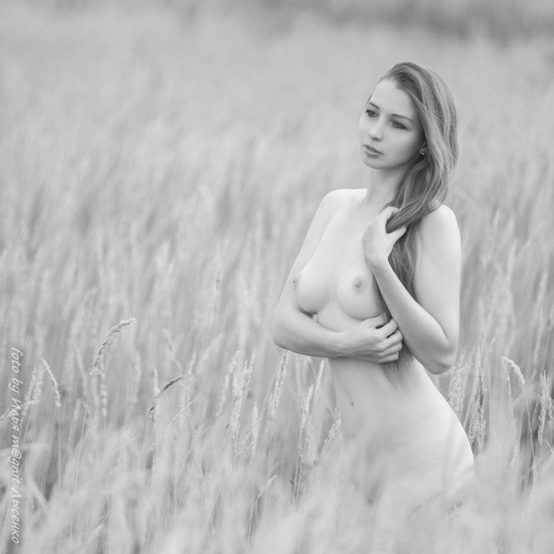 Beautiful naked Belarusians