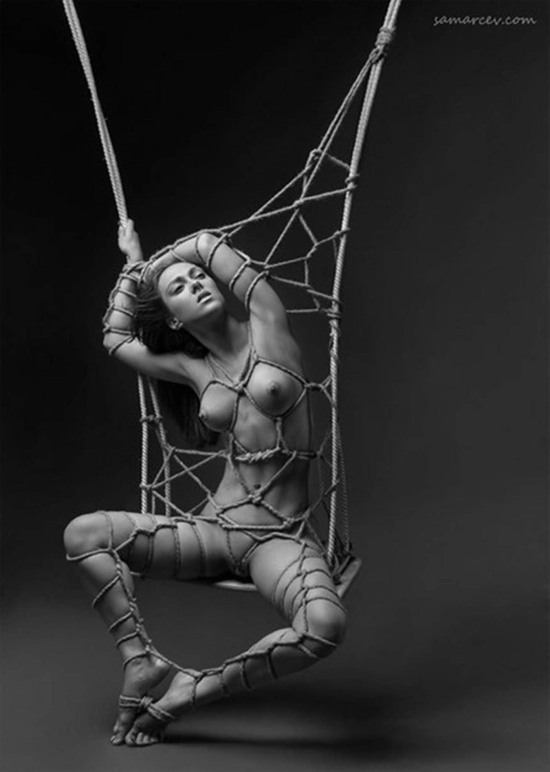 Shibari binding art