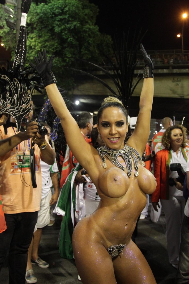 Carnival Rio de Janeiro piquant