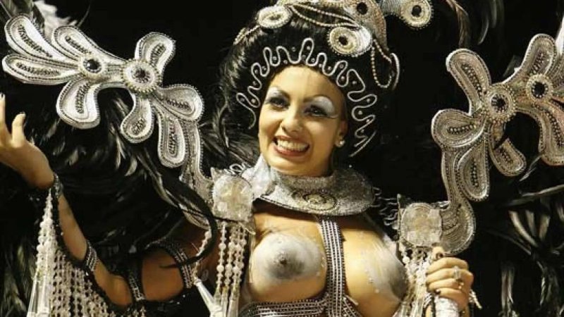 Andrea Martins Brazili Carnival