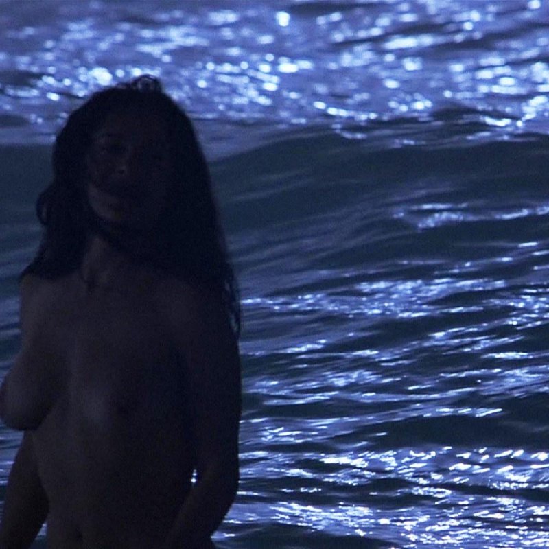 Salma Hayek naked in the sea