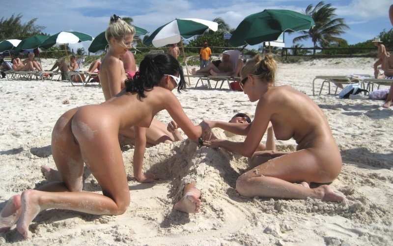 On the beach Erotica