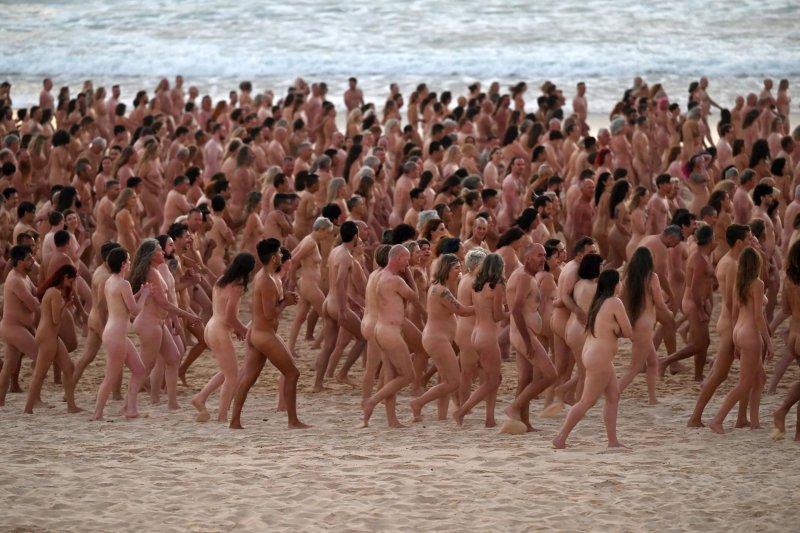 Many beautiful naked people
