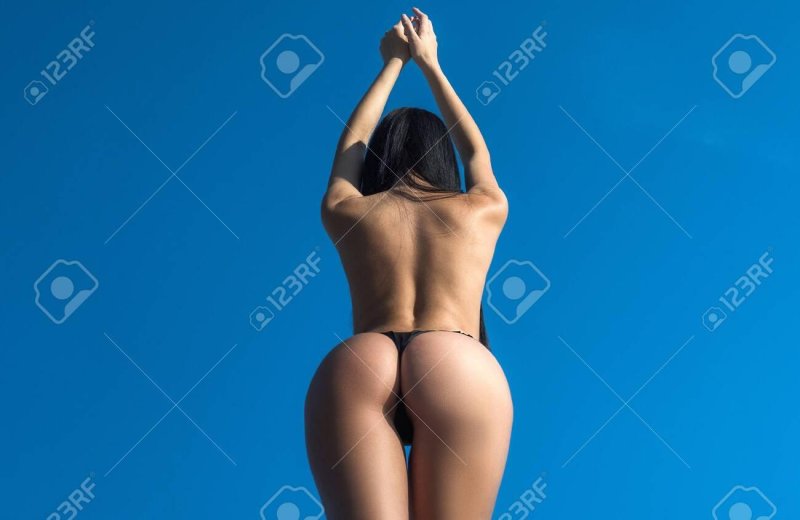 Naked butt brunettes