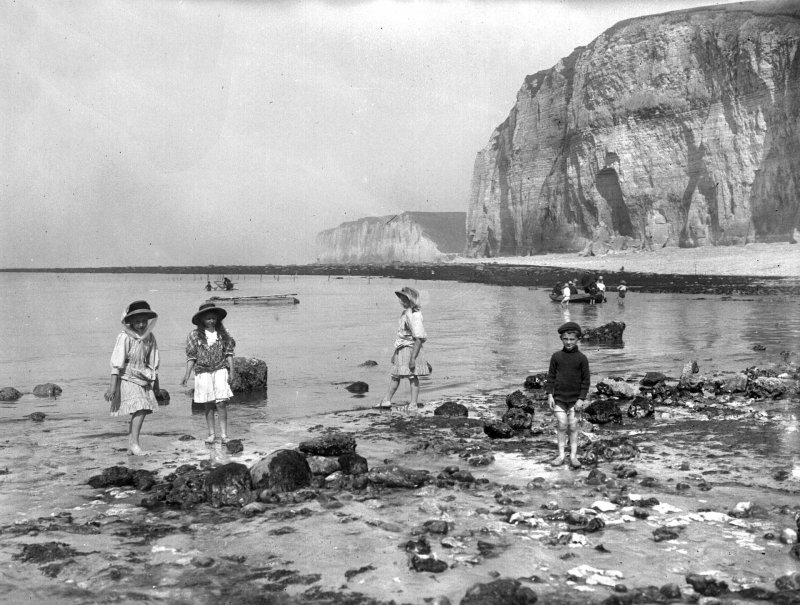 Retro beach