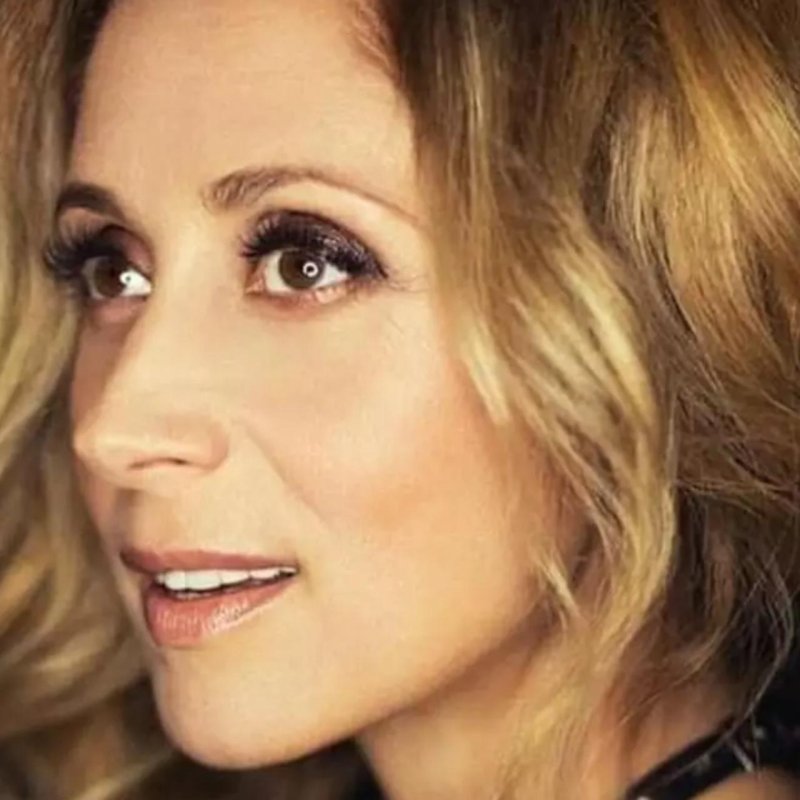 Lara Fabian