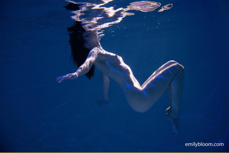 Photo session under water