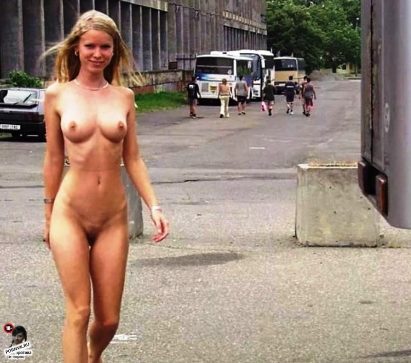Naked without panties