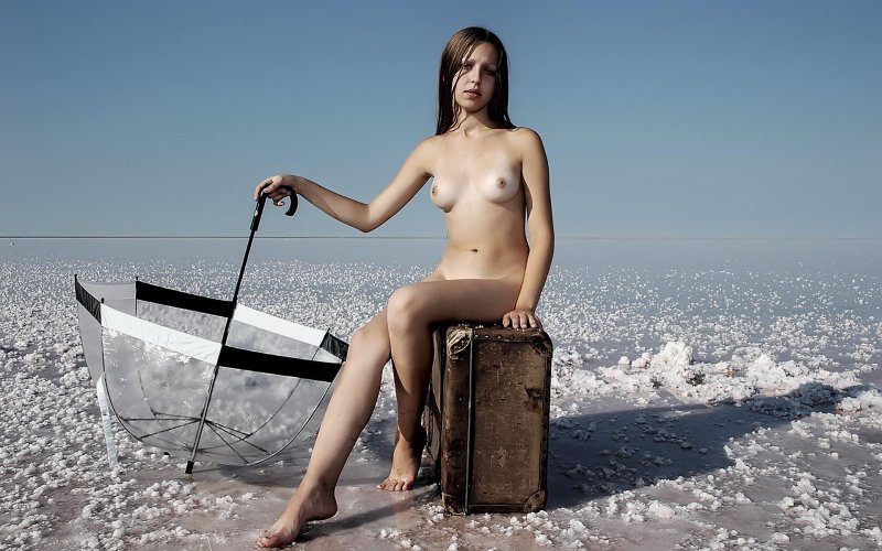 Girl nude