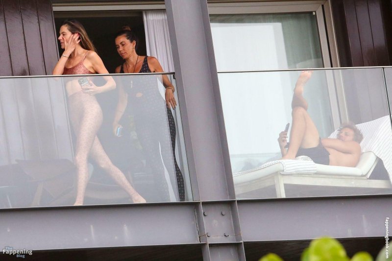 Naked on the balcony spied