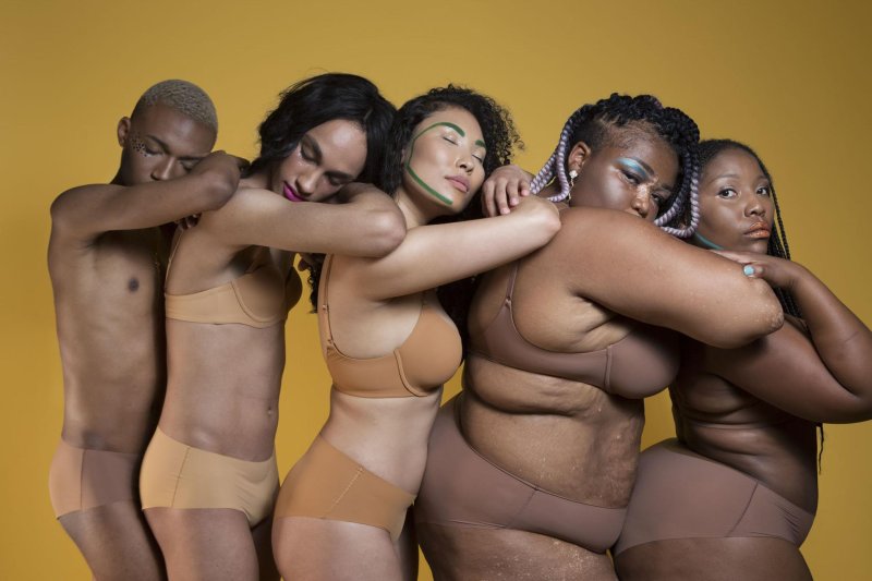 Naked women body positive