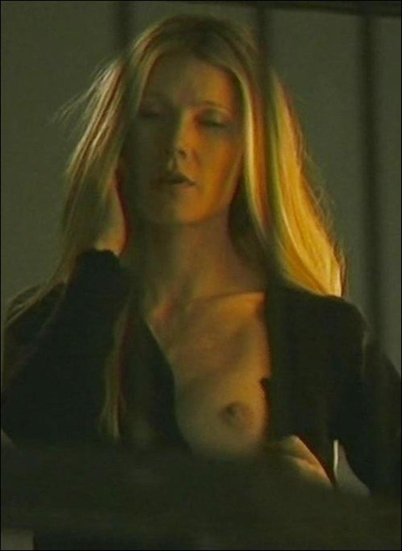 Gwyneth Paltrow Naked Breast