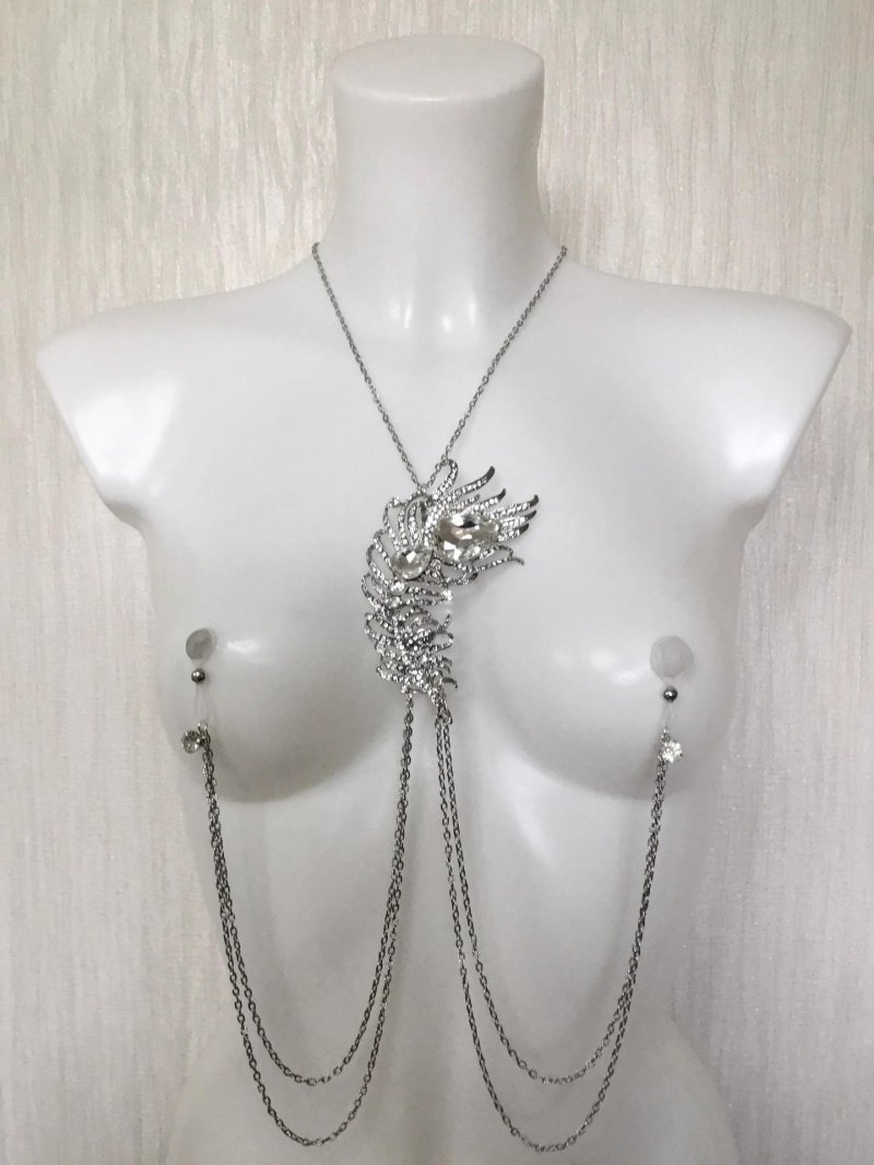 Nipple chain