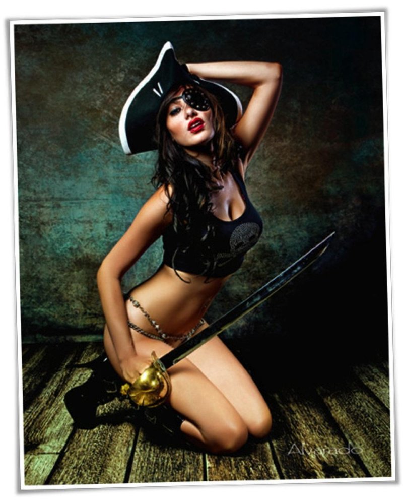 Girls Pirates