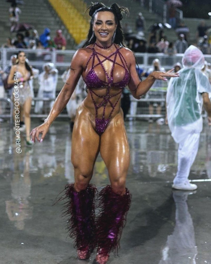 Juliana salimeni