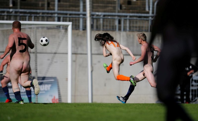 Naked football players