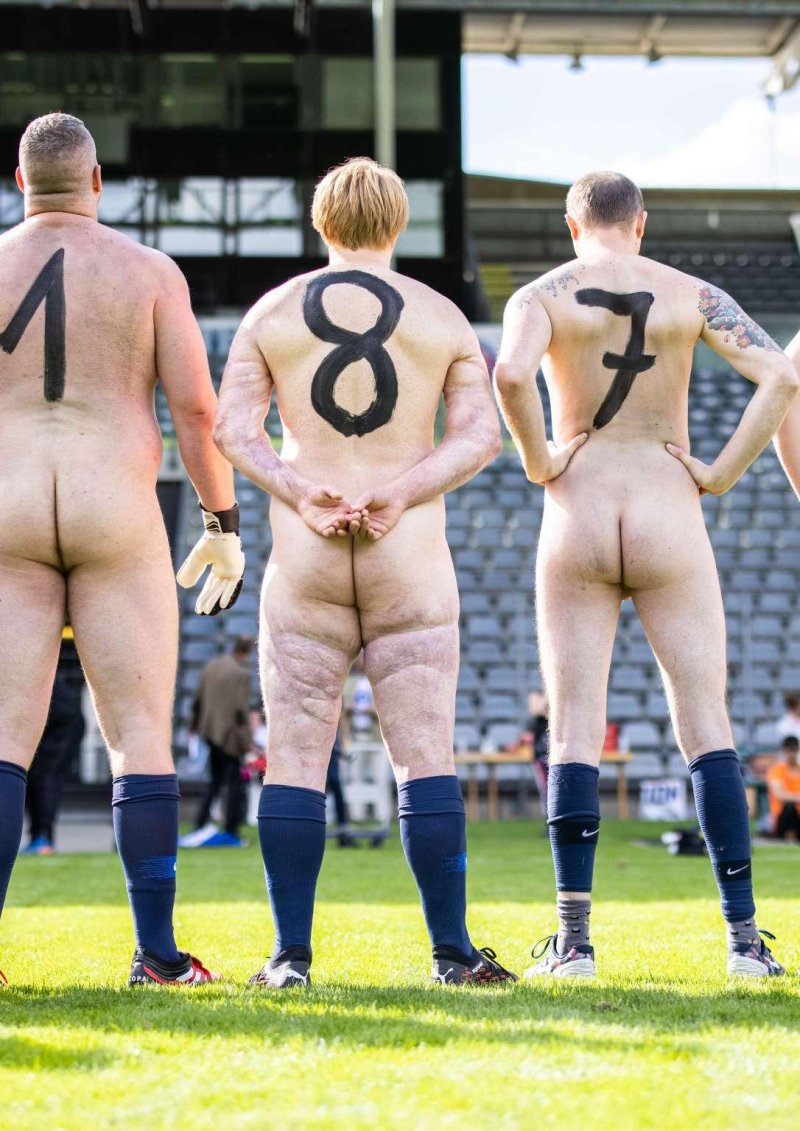 Naked women football players