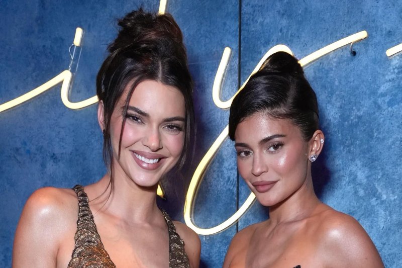 Kylie and Kendall Jenner