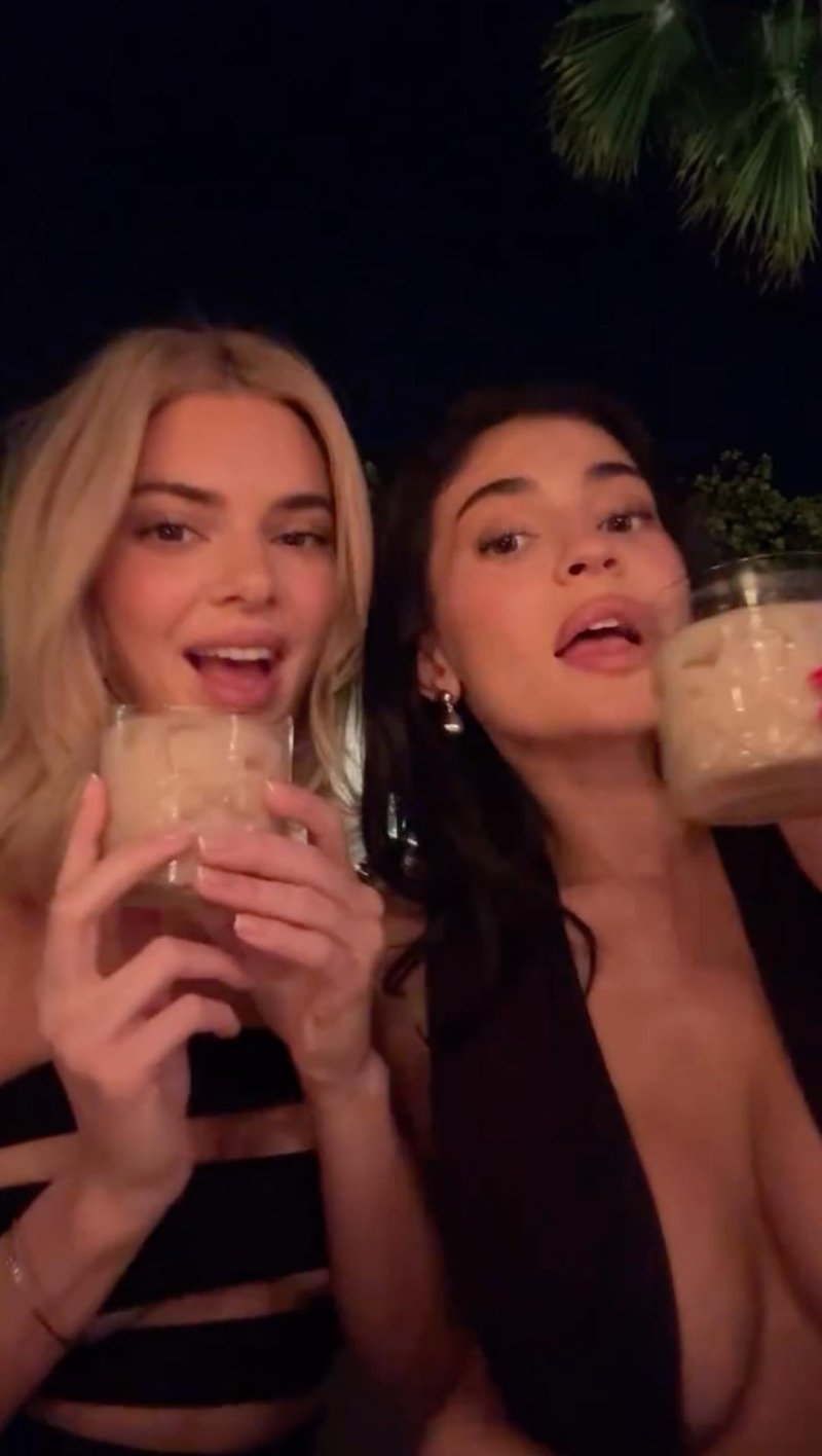 Kendall and kylie jenner