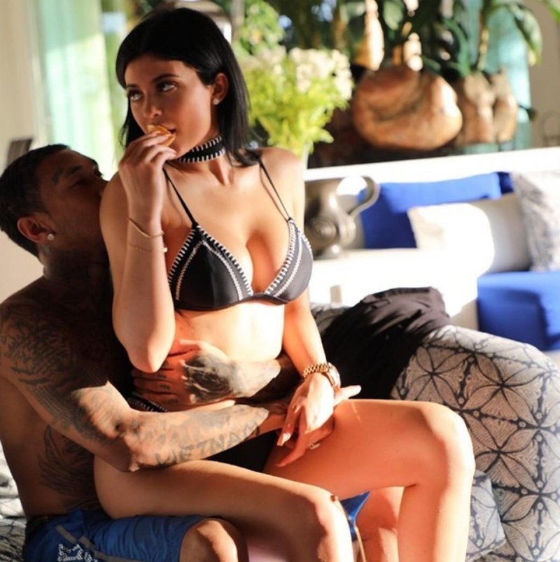 Kylie Jenner and taiga photo shoot