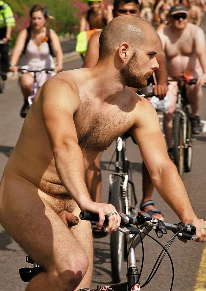 Bicycle skating