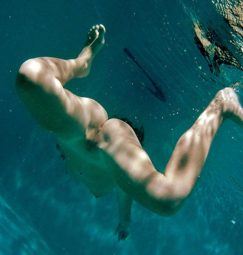 Erotica under water