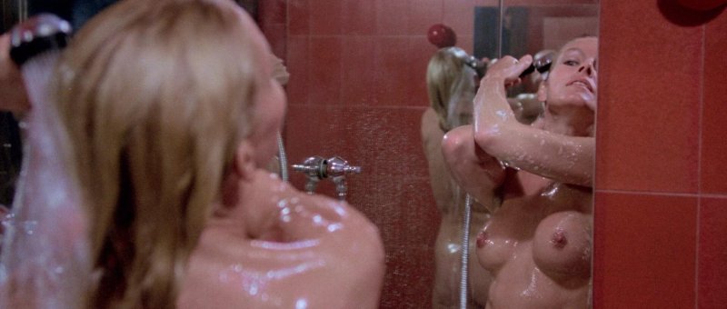 Naked actress