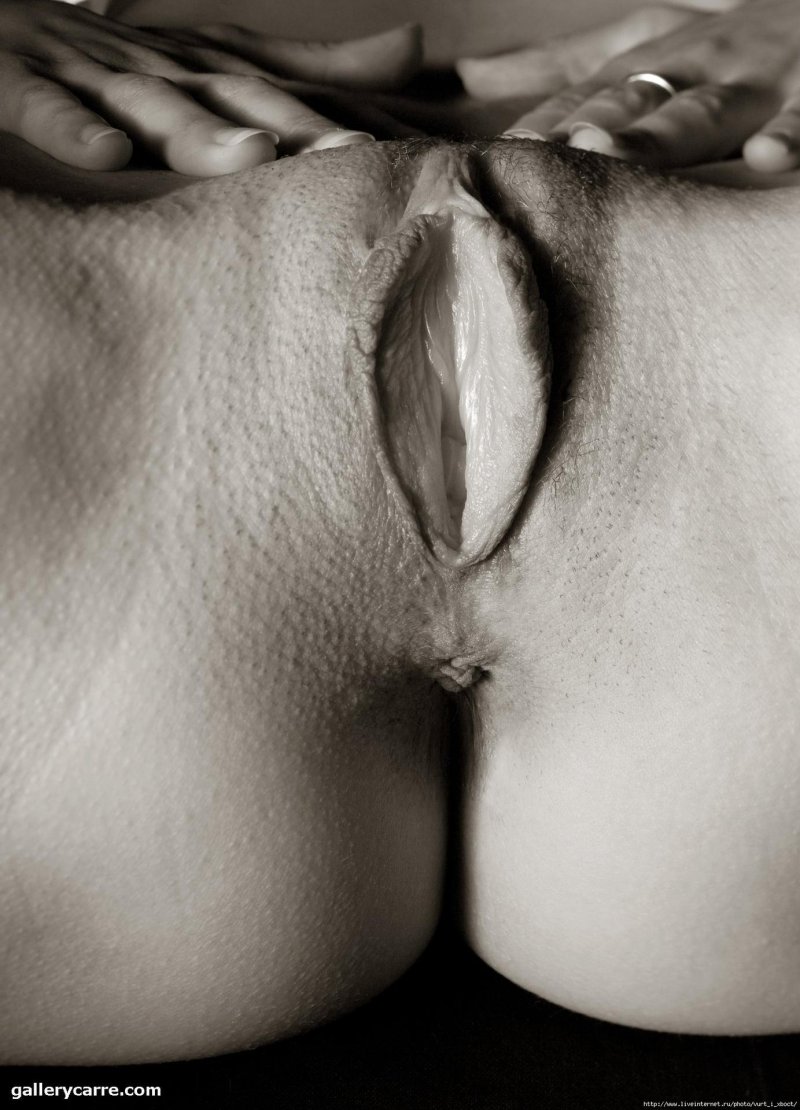 Nude vagina
