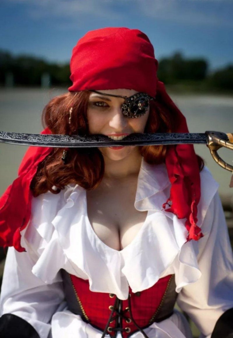 Girls Pirates