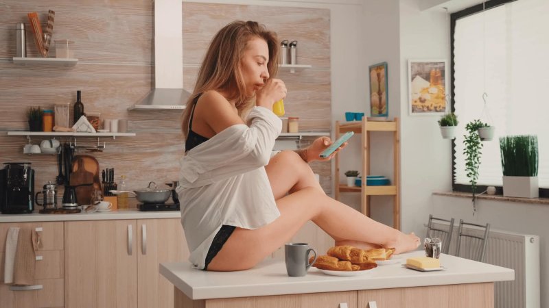 The hostess in kitchen