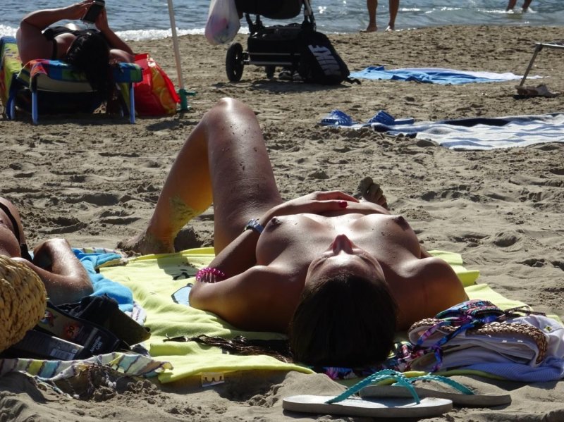 Beach Topless