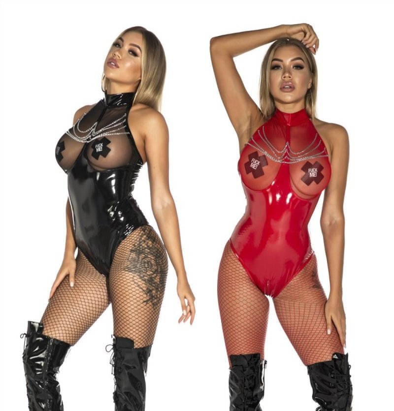 Artificial leather body