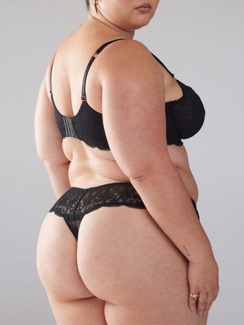 Lush models of a woman