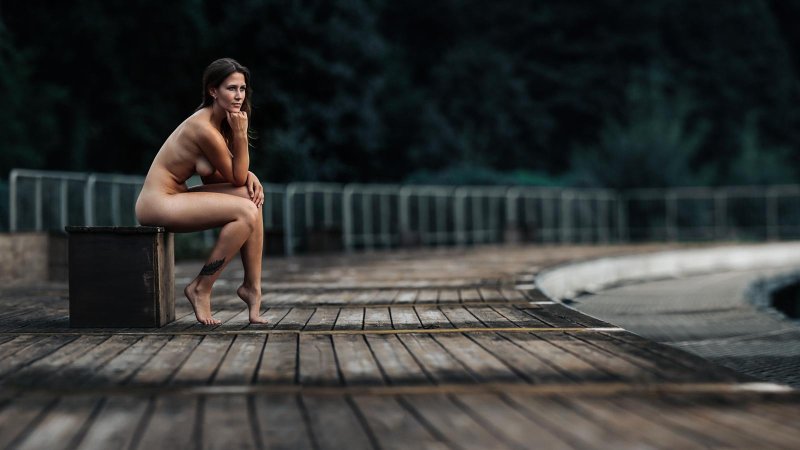 Naked women girls