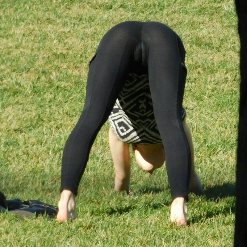 The girl in leggings leaned over